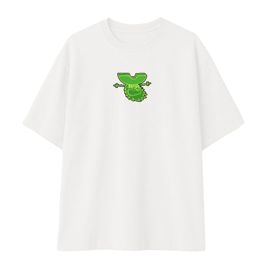 Remera oversize blanca personalizada fondo blanco