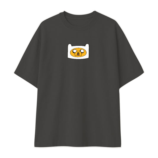 Remera oversize negra personalizada fondo blanco