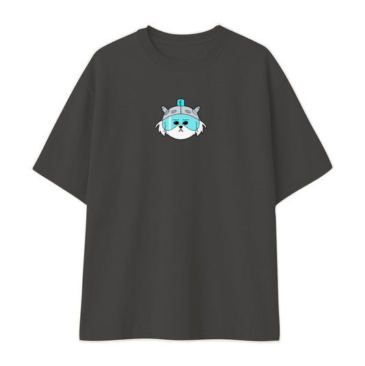 Remera oversize negra personalizada fondo blanco